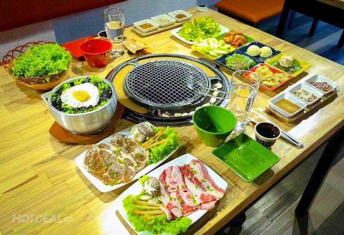 Set Lẩu Nướng Hàn Quốc, Miễn Phí 09 Món Ăn Kèm Không Giới Hạn + Trà Quế Cho 02 Người
